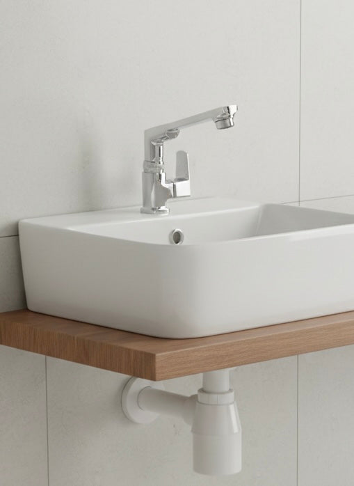 XARA CUBIC SWAN NECK TAP